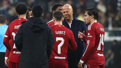 Liverpool Terpuruk di Premier League