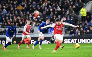 Arsenal Puncaki Liga Inggris di Hari Natal
