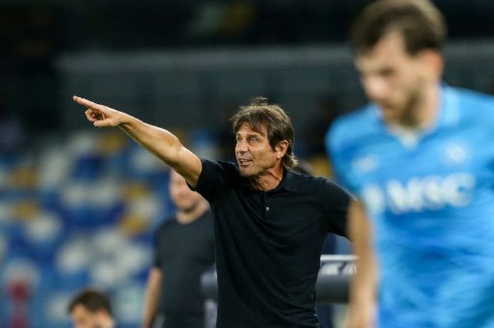 Conte Sebut Napoli Bukan Favorit Juara