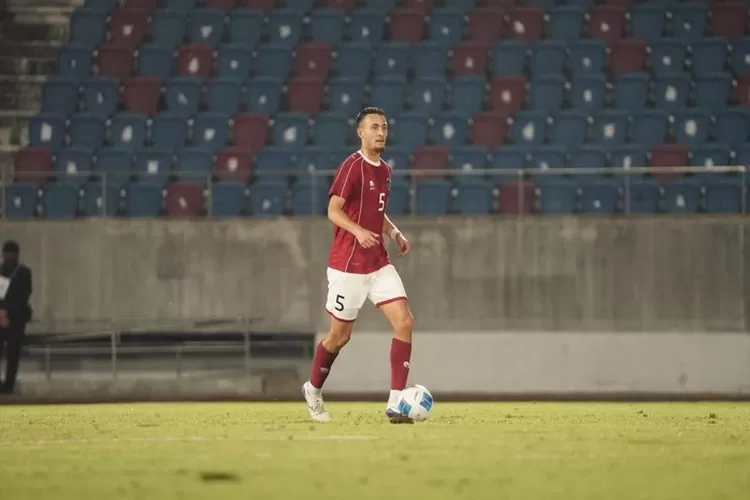 Ivar Jenner Minta Maaf