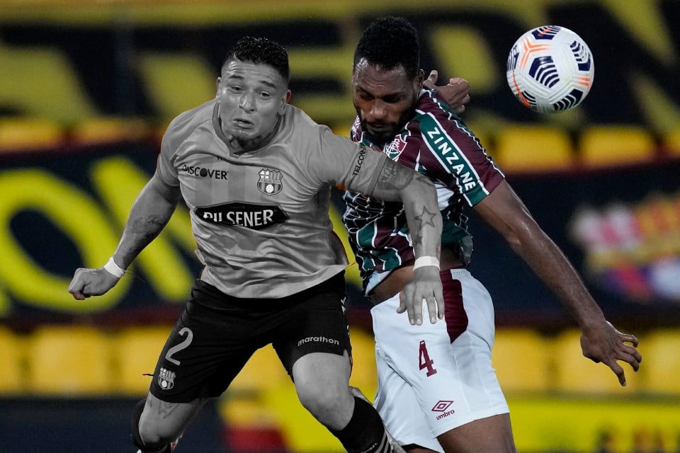 Mario Pineida Meninggal Dunia