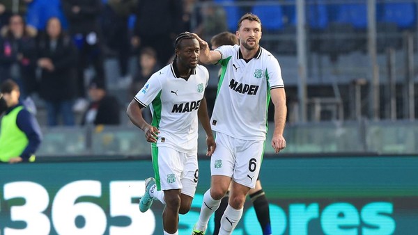 Jay Idzes Jadi Tembok Kesuksesan Sassuolo Menang 3-1